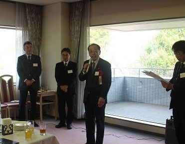 石野副会長挨拶